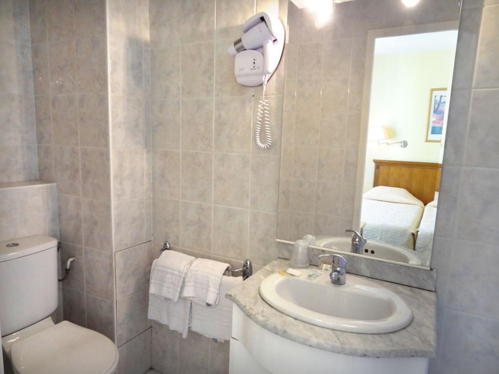 Villa Du Maine Paris Room photo